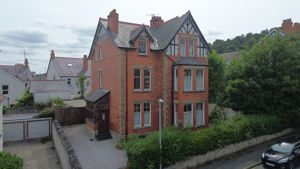 Photo 32- click for photo gallery